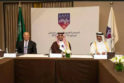 أبو ريدة يفوز بمقعد النائب الأول في انتخابات الاتحاد العربي